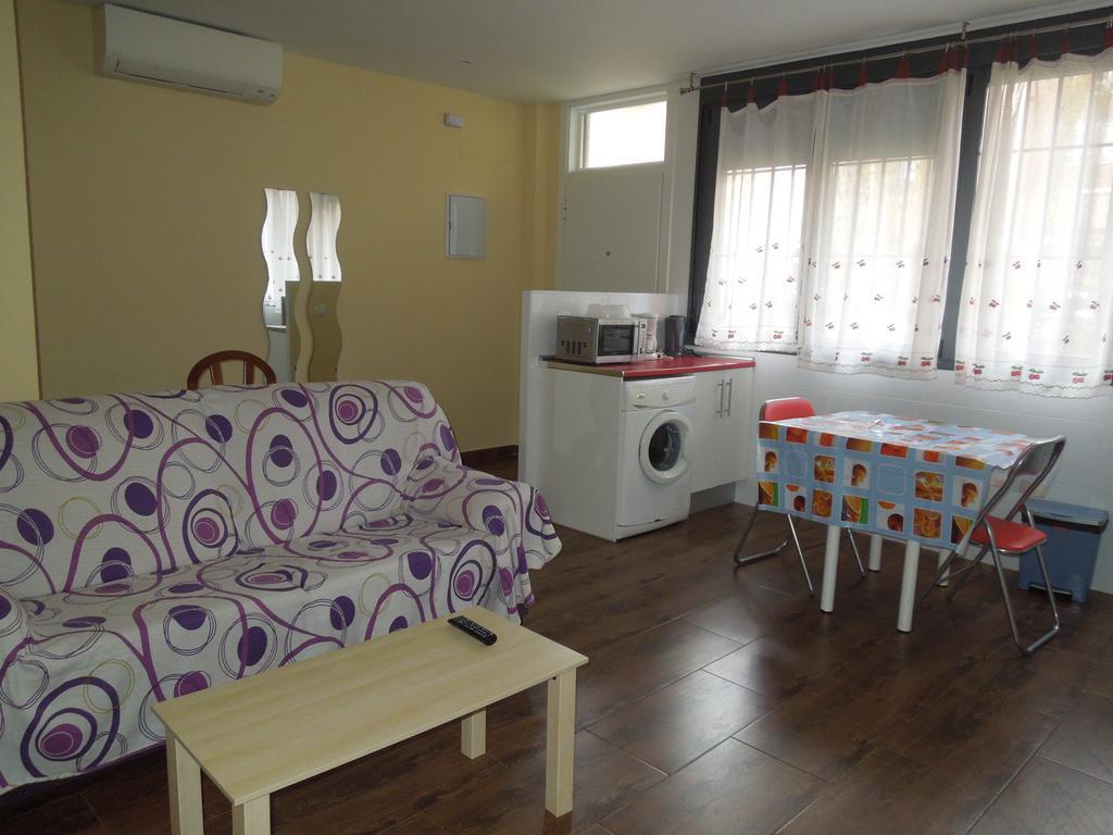 Apartamento Cuatro Torres Madrid Exterior photo