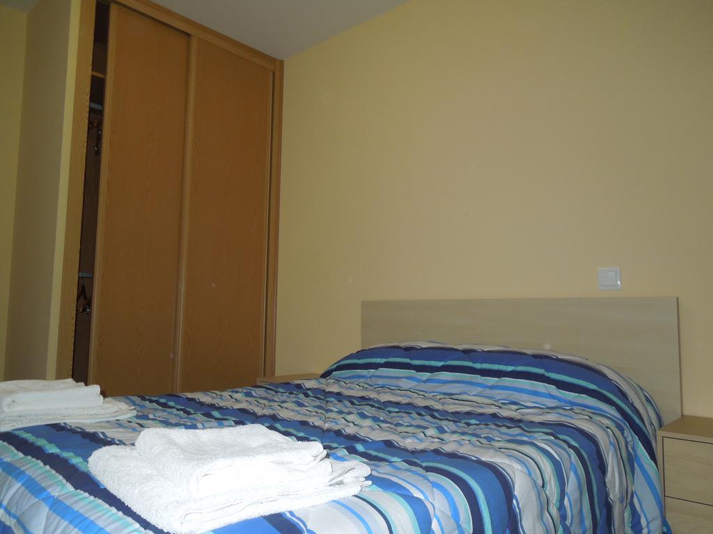 Apartamento Cuatro Torres Madrid Exterior photo